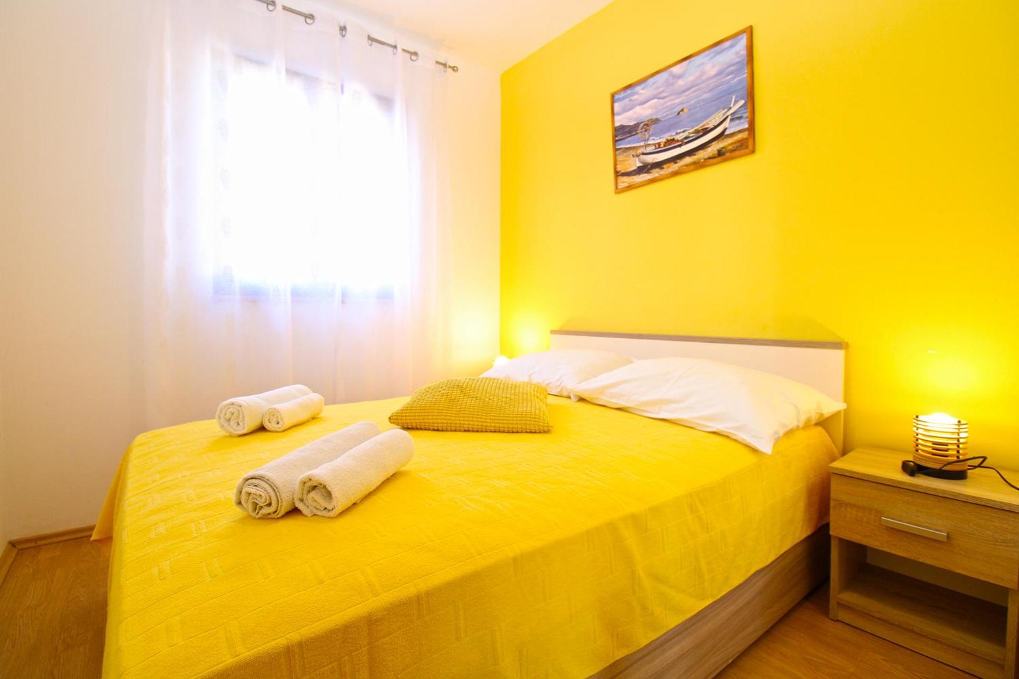 Appartement Orange 768 *